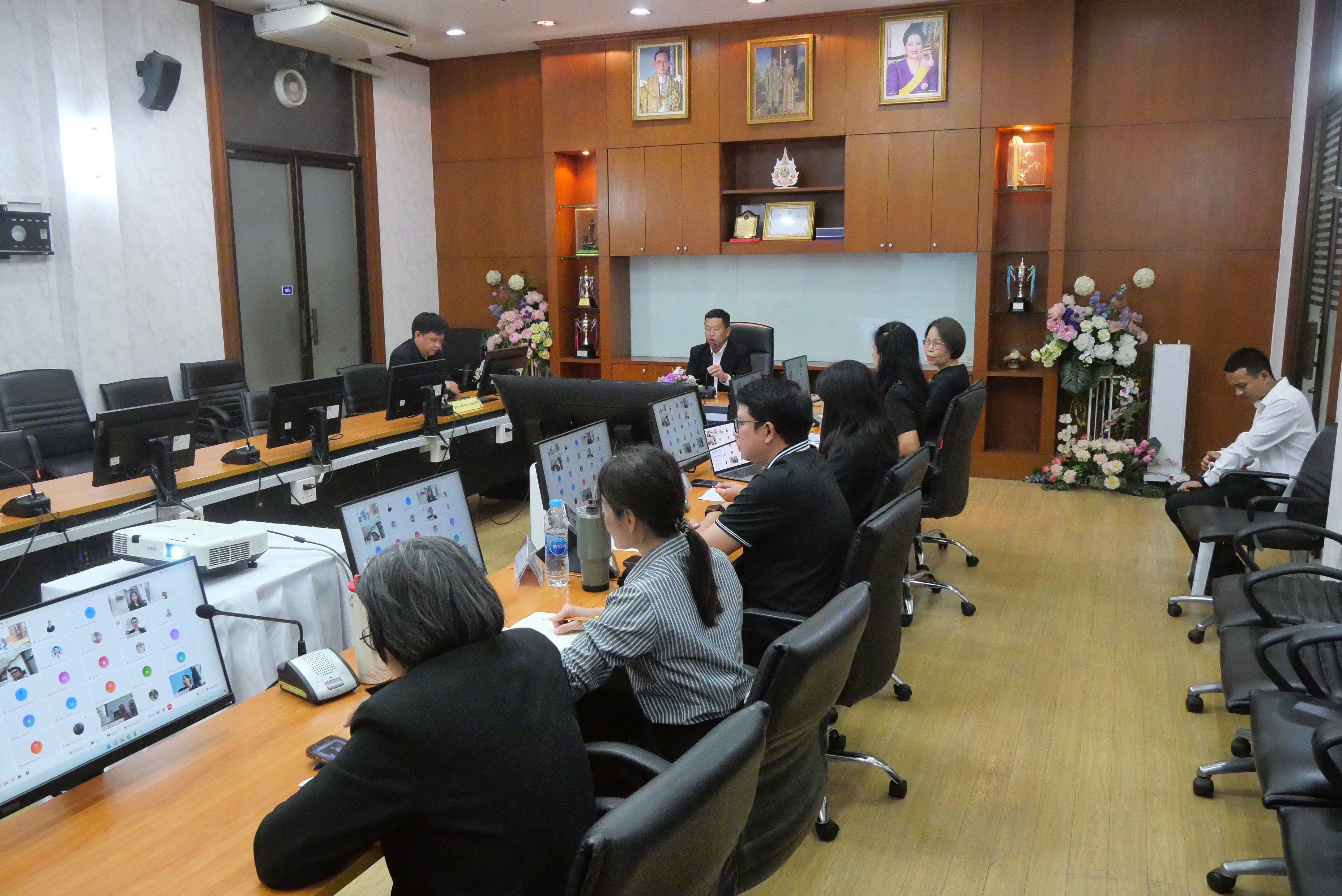 title - รองเลขาธิการ ส.ป.ก. เปิดการประชุมการสร้างความรู้ความเข้าใจ เรื่อง การคัดเลือกบุคคลให้ได้รับเงินเพิ่มสำหรับตำแหน่งที่มีเหตุพิเศษ ตำแหน่งนิติกร (พ.ต.ก.) สังกัด ส.ป.ก. ประจำปีงบประมาณ พ.ศ. 2569 